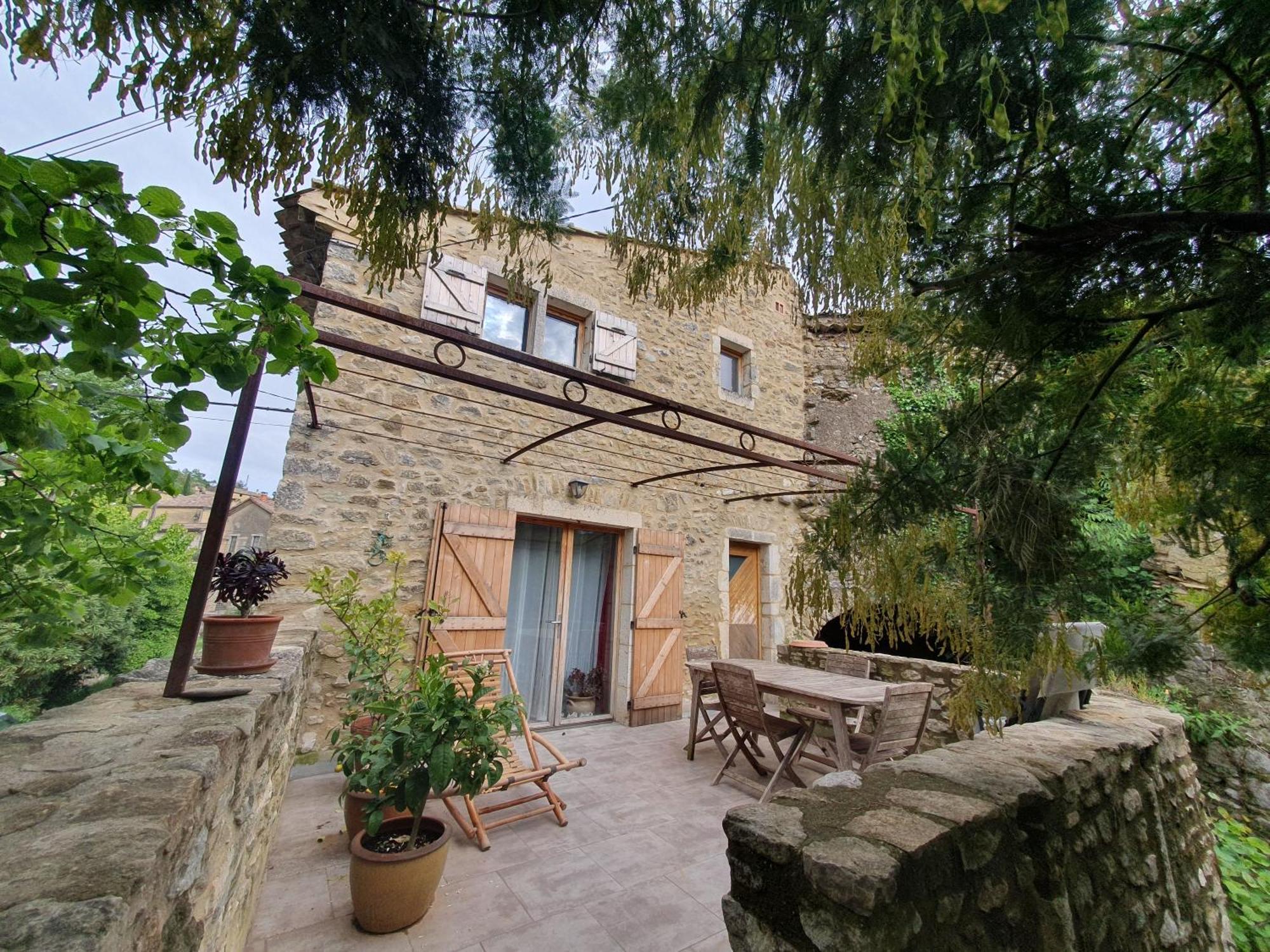 Vila Gite Les Tilleuls Saint-Montan Exteriér fotografie
